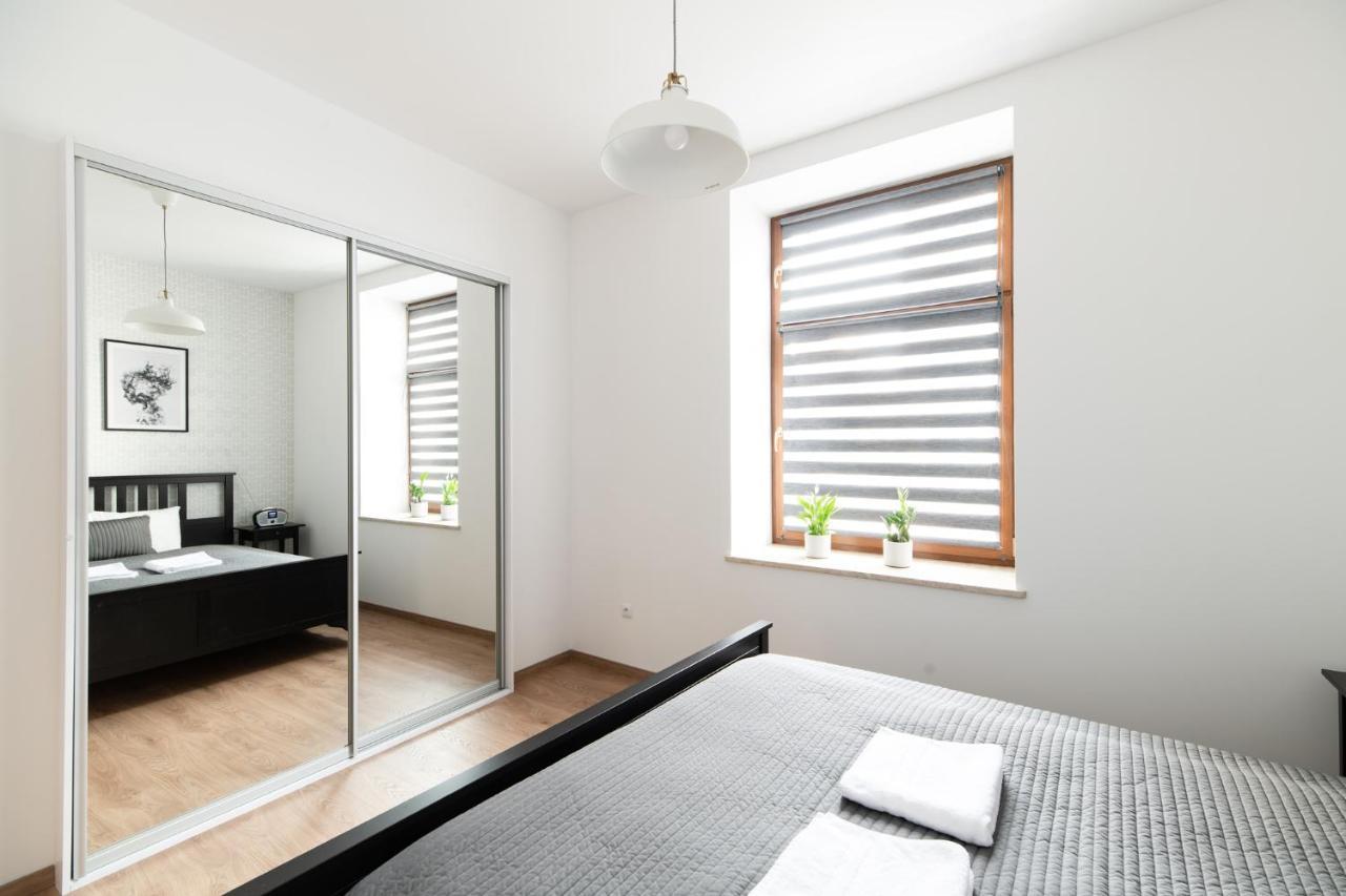 Neo Unique & Bright Apartments, Free Parking, 15Min Old Town & Kazimierz - By Homelike קרקוב מראה חיצוני תמונה