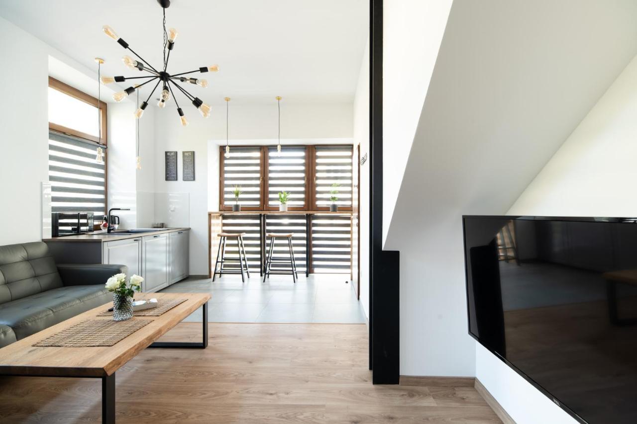 Neo Unique & Bright Apartments, Free Parking, 15Min Old Town & Kazimierz - By Homelike קרקוב מראה חיצוני תמונה