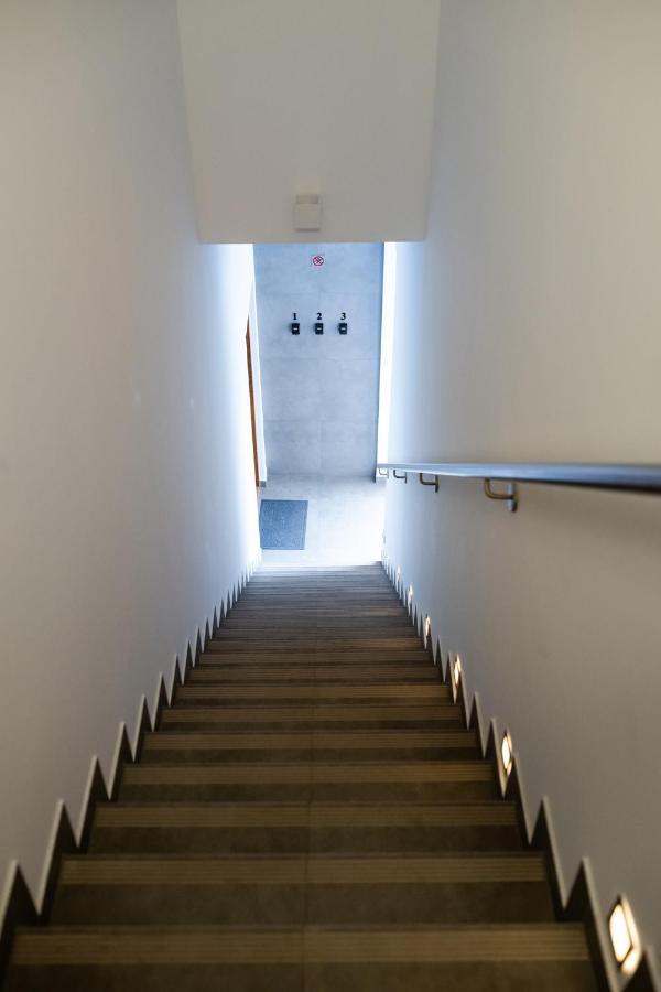 Neo Unique & Bright Apartments, Free Parking, 15Min Old Town & Kazimierz - By Homelike קרקוב מראה חיצוני תמונה