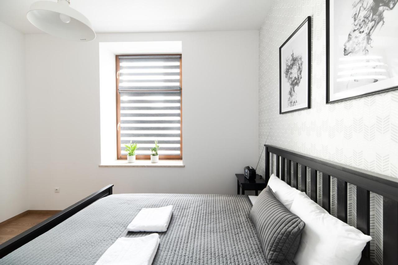 Neo Unique & Bright Apartments, Free Parking, 15Min Old Town & Kazimierz - By Homelike קרקוב מראה חיצוני תמונה