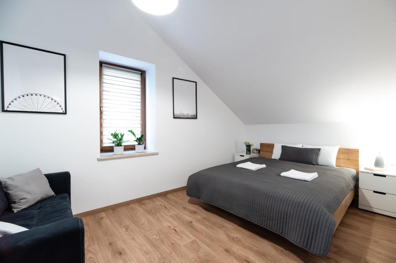 Neo Unique & Bright Apartments, Free Parking, 15Min Old Town & Kazimierz - By Homelike קרקוב מראה חיצוני תמונה