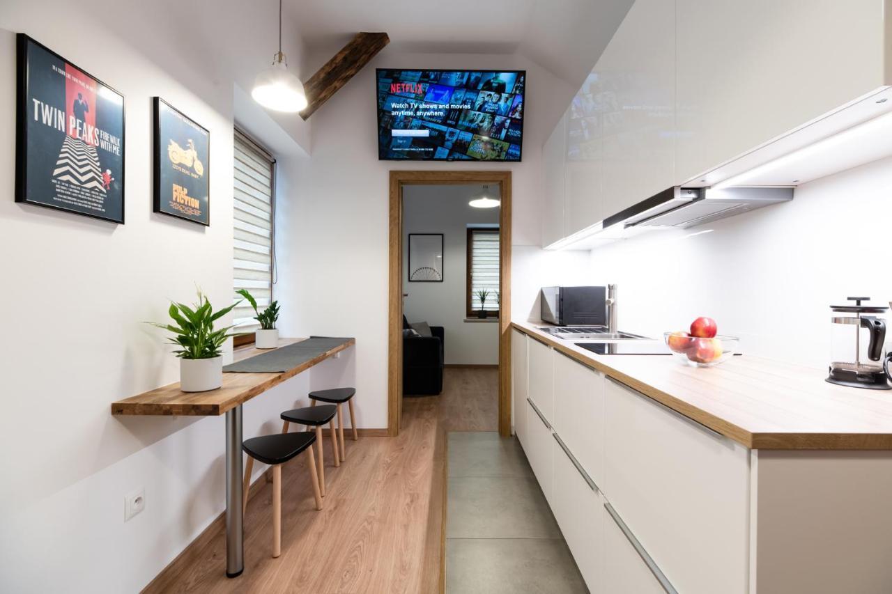 Neo Unique & Bright Apartments, Free Parking, 15Min Old Town & Kazimierz - By Homelike קרקוב מראה חיצוני תמונה